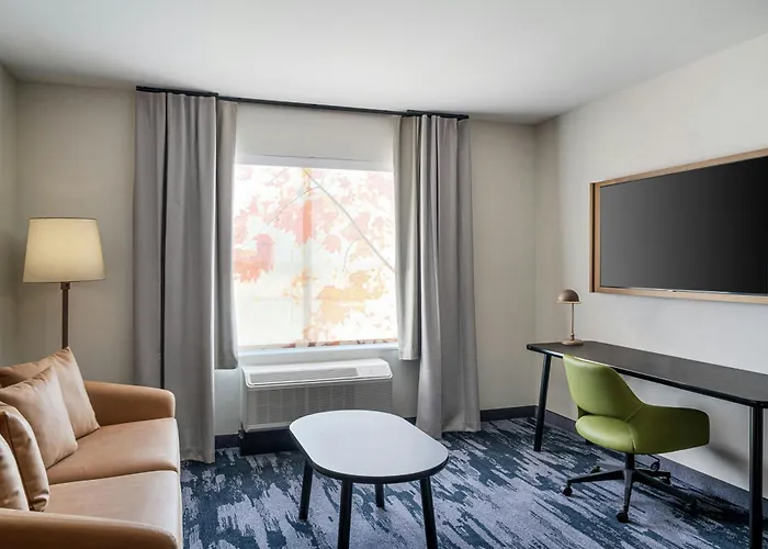 Fairfield By Marriott &